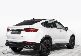 Подержанный автомобиль Geely Tugella 2023 года (5 фото)