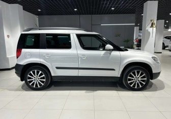Подержанный автомобиль Skoda Yeti 2013 года (4 фото)