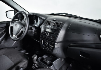 Подержанный автомобиль LADA (ВАЗ) Granta Sedan 2019 года (8 фото)