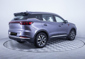 Подержанный автомобиль Chery Tiggo 7 Pro Max 2022 года (5 фото)