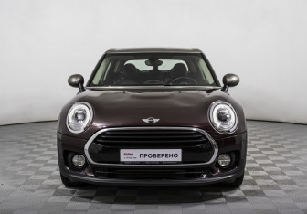 Подержанный автомобиль MINI Clubman Wagon 2016 года (2 фото)