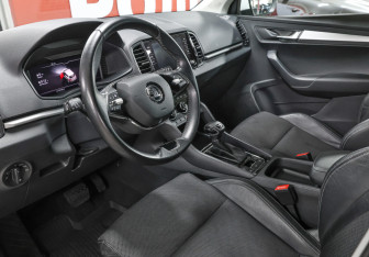 Подержанный автомобиль Skoda Karoq 2020 года (17 фото)