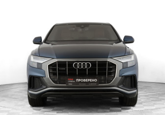 Подержанный автомобиль Audi Q8 2021 года (2 фото)