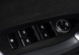 Подержанный автомобиль Hyundai i40 Sedan 2016 года (17 фото)