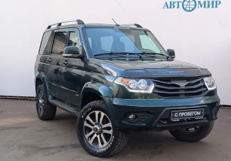Подержанный автомобиль УАЗ Patriot 2015 года (3 фото)