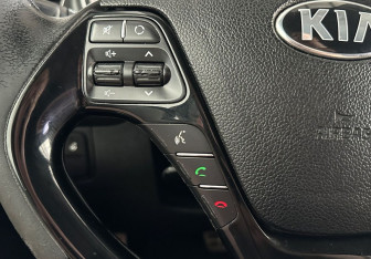 Подержанный автомобиль Kia Ceed Wagon 2014 года (16 фото)