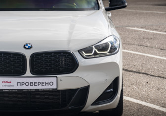 Подержанный автомобиль BMW X2 2021 года (3 фото)