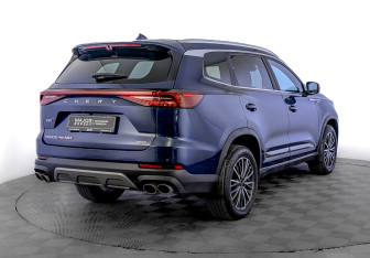 Подержанный автомобиль Chery Tiggo 8 Pro Max 2023 года (5 фото)