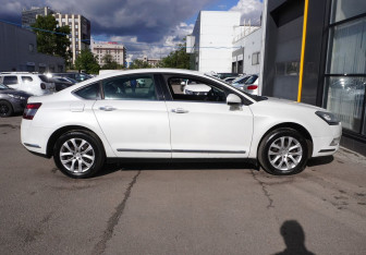 Подержанный автомобиль Citroen C5 Sedan 2011 года (4 фото)