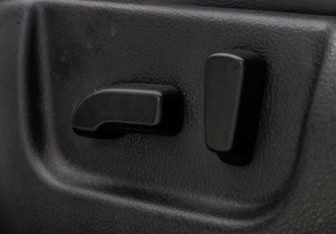 Подержанный автомобиль Nissan X-Trail 2013 года (11 фото)