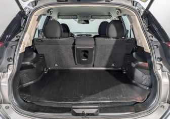 Подержанный автомобиль Nissan X-Trail 2019 года (10 фото)
