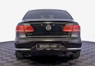 Подержанный автомобиль Volkswagen Passat Sedan 2012 года (6 фото)