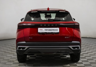 Подержанный автомобиль Omoda C5 2024 года (6 фото)