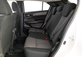 Подержанный автомобиль Mitsubishi Eclipse Cross 2021 года (12 фото)