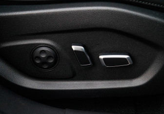 Подержанный автомобиль Voyah Free 2021 года (8 фото)