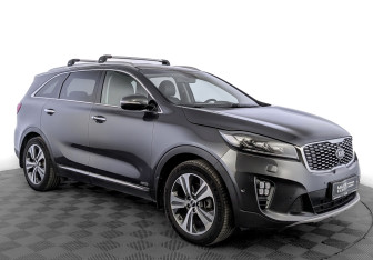 Подержанный автомобиль Kia Sorento 2019 года (3 фото)