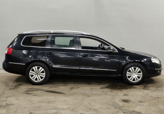 Подержанный автомобиль Volkswagen Passat Wagon 2010 года (4 фото)