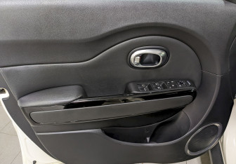 Подержанный автомобиль Kia Soul 2015 года (11 фото)