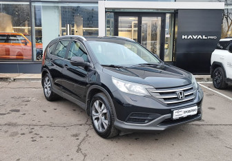 Подержанный автомобиль Honda CR-V 2013 года (3 фото)