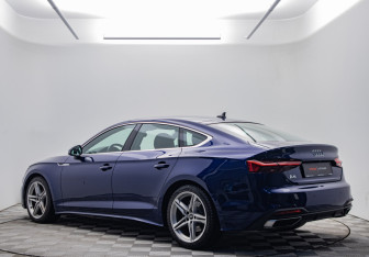 Подержанный автомобиль Audi A5 Liftback 2021 года (7 фото)