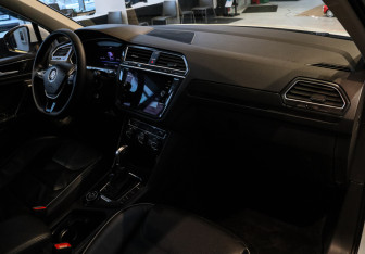 Подержанный автомобиль Volkswagen Tiguan 2018 года (7 фото)