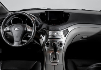 Подержанный автомобиль Subaru Tribeca 2007 года (12 фото)