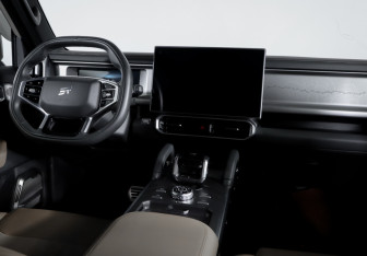 Подержанный автомобиль Jetour T2 2024 года (12 фото)