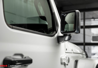 Новый Jeep Wrangler 2023 (16 фото)