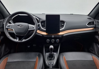 Подержанный автомобиль LADA (ВАЗ) Vesta Wagon 2023 года (12 фото)