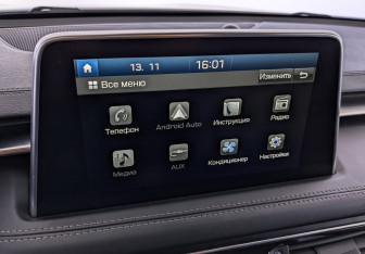 Подержанный автомобиль Genesis G70 2019 года (28 фото)