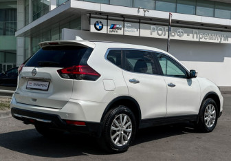 Подержанный автомобиль Nissan X-Trail 2020 года (5 фото)