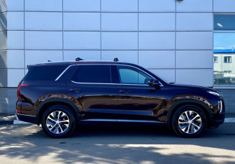 Подержанный автомобиль Hyundai Palisade 2022 года (4 фото)