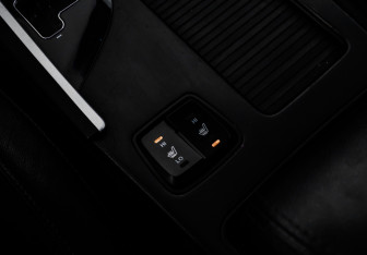 Подержанный автомобиль Hyundai Sonata 2011 года (13 фото)