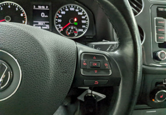 Подержанный автомобиль Volkswagen Tiguan 2014 года (27 фото)