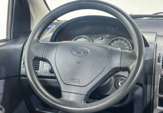 Подержанный автомобиль Hyundai Getz 2004 года (13 фото)