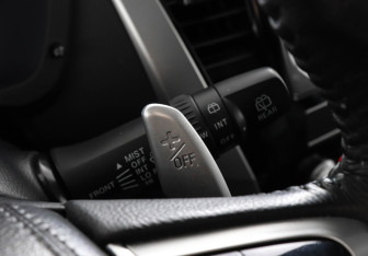 Подержанный автомобиль Mitsubishi Montero Sport 2023 года (15 фото)