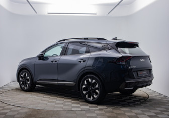 Подержанный автомобиль Kia Sportage 2021 года (3 фото)