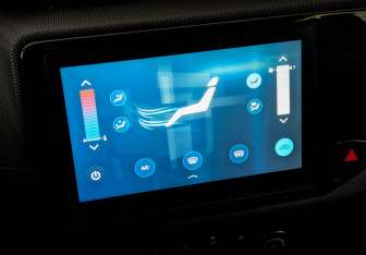 Подержанный автомобиль Chery Tiggo 4 2022 года (27 фото)