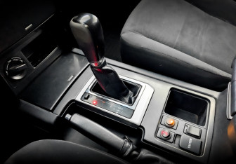 Подержанный автомобиль Toyota Land Cruiser Prado 2016 года (27 фото)