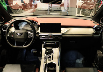 Подержанный автомобиль Belgee X50 2024 года (10 фото)