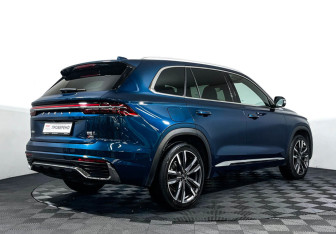 Подержанный автомобиль Geely Monjaro 2023 года (5 фото)