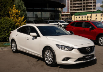 Подержанный автомобиль Mazda 6 Sedan 2015 года (2 фото)
