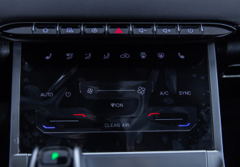 Подержанный автомобиль Chery Tiggo 7 Pro Max 2022 года (14 фото)