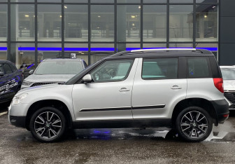 Подержанный автомобиль Skoda Yeti 2013 года (8 фото)