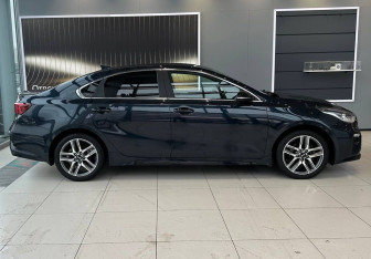 Подержанный автомобиль Kia Cerato Sedan 2020 года (4 фото)