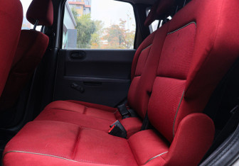 Подержанный автомобиль Mitsubishi Colt Hatchback 2007 года (7 фото)