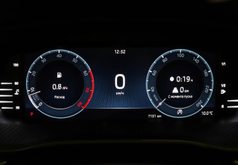 Подержанный автомобиль Skoda Octavia Liftback 2021 года (12 фото)