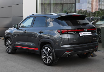 Подержанный автомобиль Changan CS35PLUS 2023 года (6 фото)