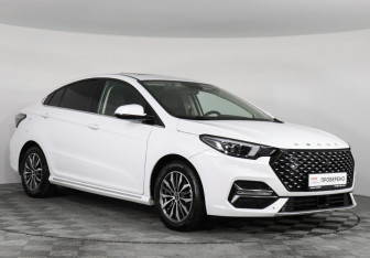 Подержанный автомобиль Omoda S5 2023 года (3 фото)