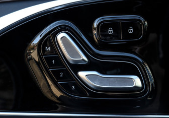 Подержанный автомобиль Exeed TXL 2023 года (14 фото)